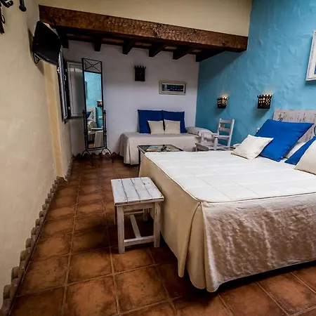 La Torre Hotel 2*